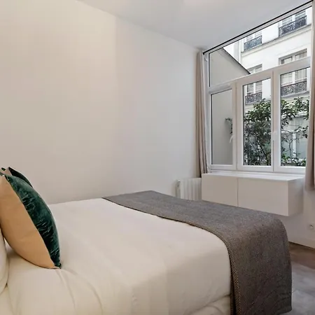 Apartment Contemporary & Comfortable 2 Bedroom In Paris